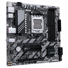 Материнская плата Gigabyte B840M DS3H Socket AM5, AMD B840, 4xDDR5-5200, HDMI+DP+DP, 2xPCI-Ex16, 4xSATA3(RAID 0/1/10), 2xM.2, 8 Ch Audio, 1x2,5GLan, (4+4)xUSB2.0, (2+2)xUSB3.2, (1+1)xUSB Type-C™, 1xPS/2, mATX RTL 